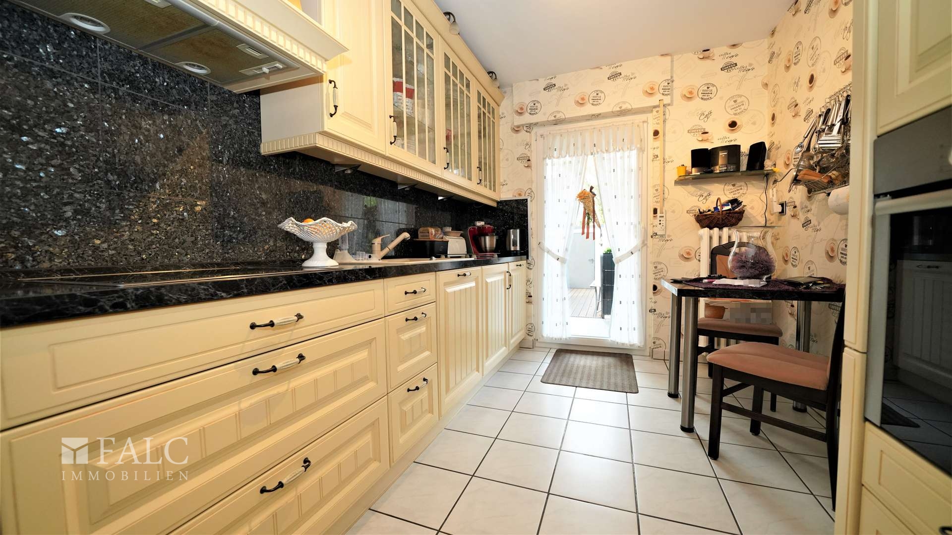 EG (rechts) - Küche